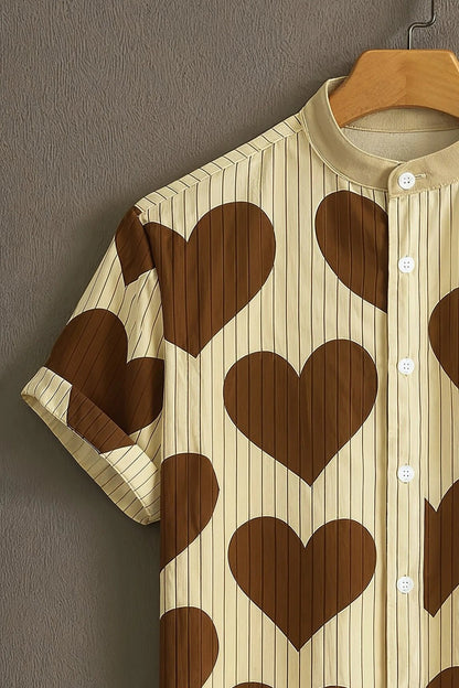 SharpShirt™ Heartbeat Love Print Shirt